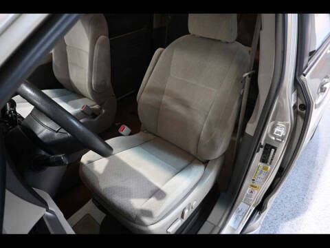 2015 Toyota Sienna LE Mobility 7-Passenger