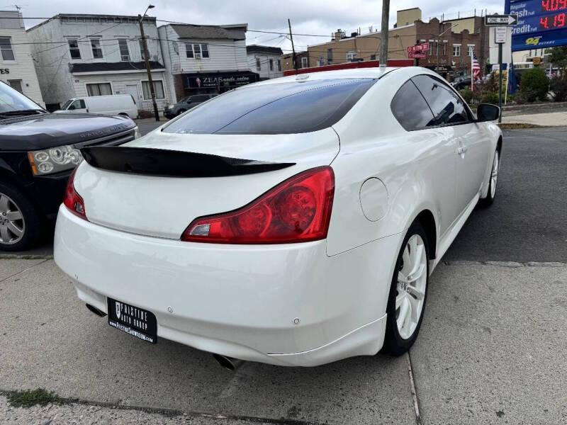 2011 Infiniti G37 Coupe x