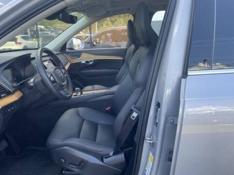 2024 Volvo XC90 Recharge T8 Plus Bright Theme 7P