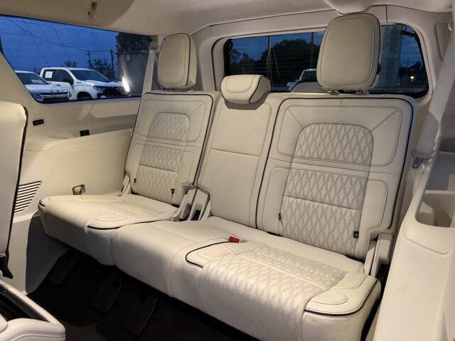 2020 Lincoln Navigator L Black Label