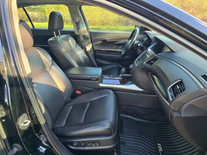 2015 Acura RLX w/Tech