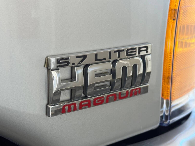 2005 Dodge Ram 1500 ST