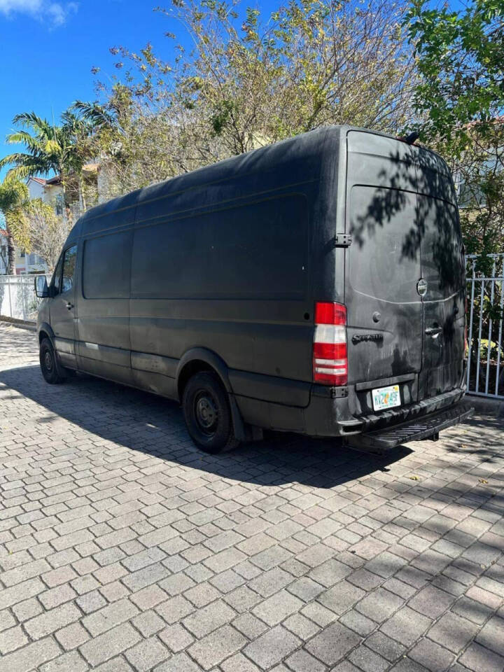 2007 Freightliner Sprinter for sale at DRIVING FORCE AUTOS in Fort Lauderdale, FL