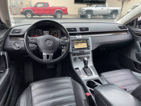 2014 Volkswagen CC VR6 4Motion Executive