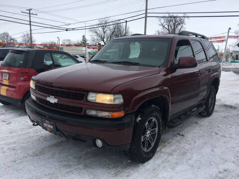 2003 Chevrolet Tahoe for sale at Antique Motors in Plymouth IN