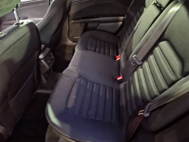 2016 Ford Fusion Hybrid SE