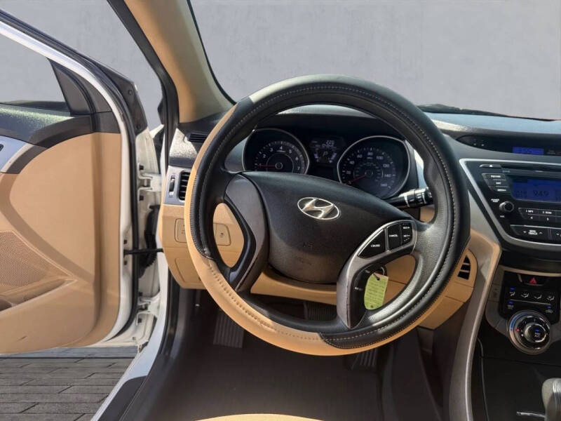 2013 Hyundai Elantra