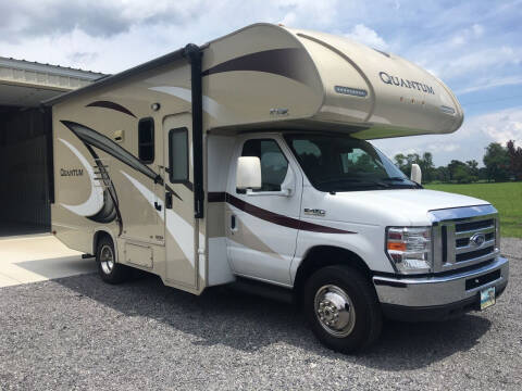 2017 Ford E-Series Chassis for sale at Antique Motors in Plymouth IN