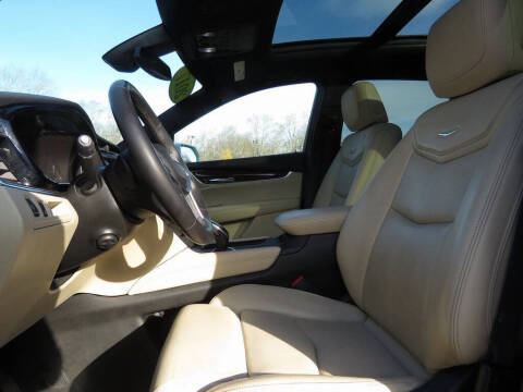 2017 Cadillac XT5 Premium Luxury