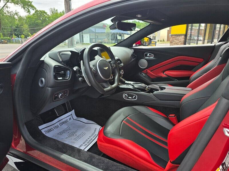 2020 Aston Martin Vantage