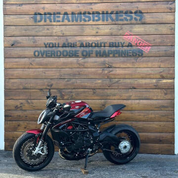 2022 MV Agusta Dragster RR
