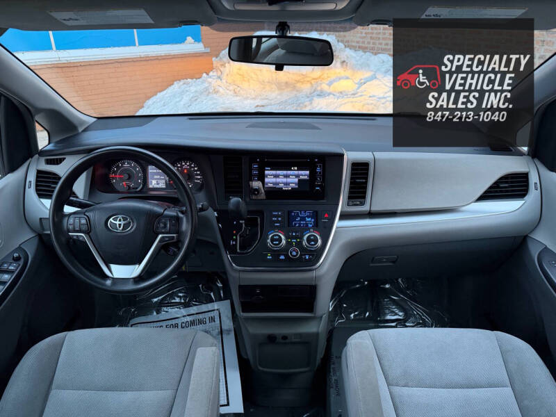 2015 Toyota Sienna L 7-Passenger