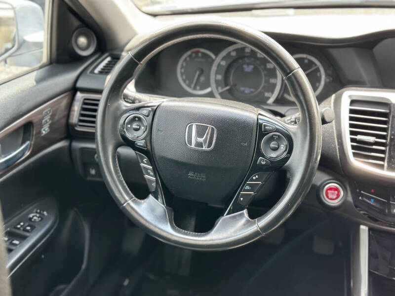 2017 Honda Accord EX-L w/Navi w/Honda Sensing