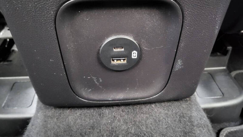 2021 Ford Escape Hybrid Titanium