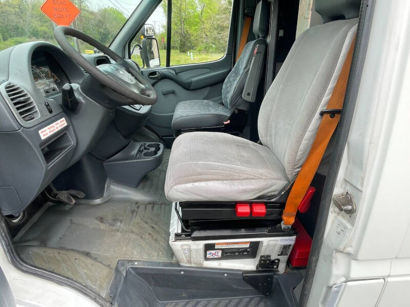 2005 Dodge Sprinter 2500
