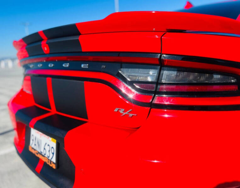 2021 Dodge Charger R/T photo 12