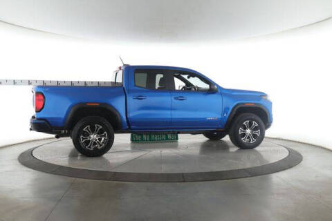 2024 GMC Canyon AT4