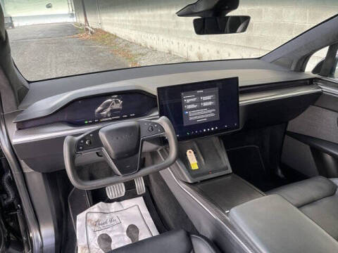 2022 Tesla Model X Plaid