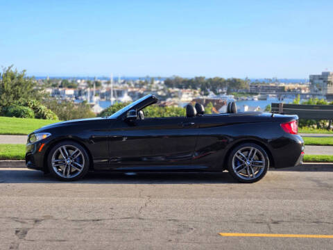 2015 BMW 2 Series 228i