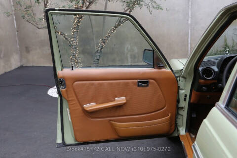 1977 Mercedes-Benz 300-Class