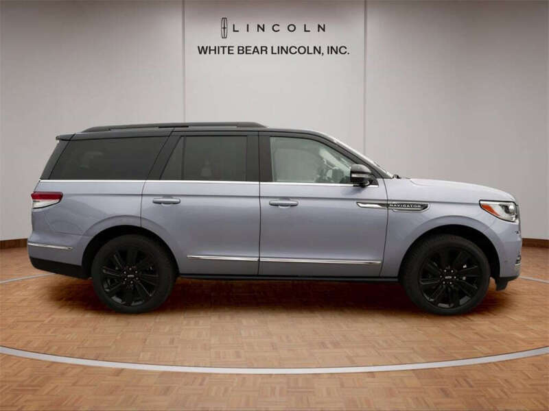 2024 Lincoln Navigator Black Label