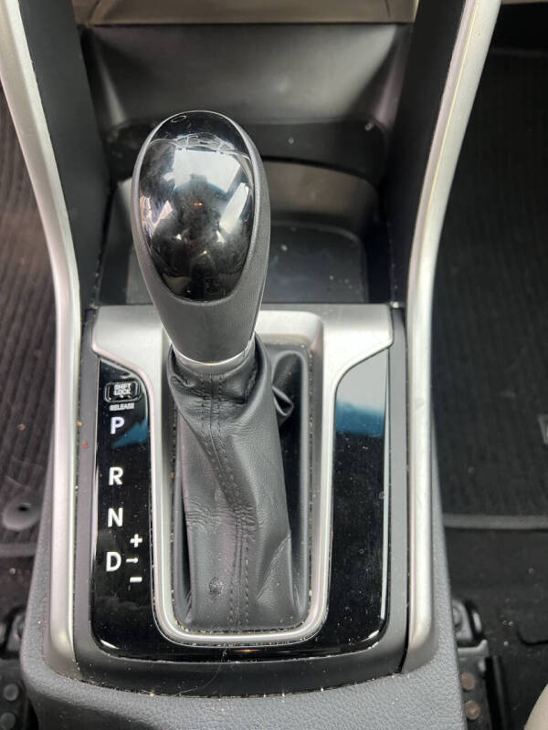 2017 Hyundai Elantra GT