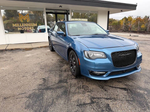 2022 Chrysler 300 Touring L