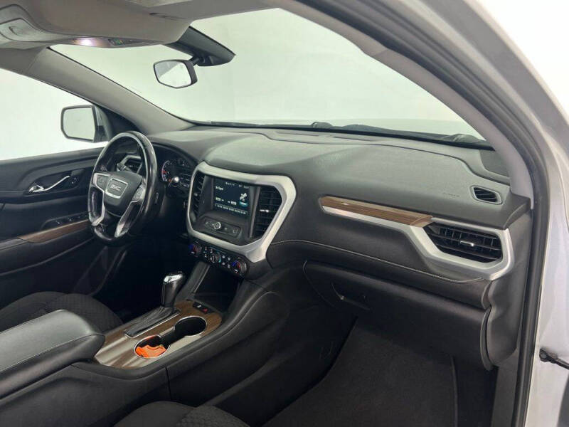 2019 GMC Acadia SLE-1