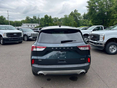 2022 Ford Escape SE