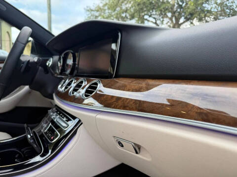 2017 Mercedes-Benz E-Class E 300