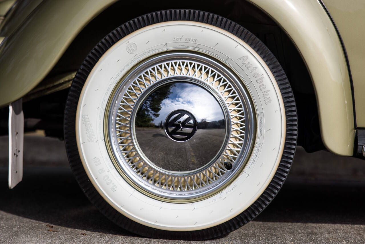 1955 Volkswagen Beetle 14