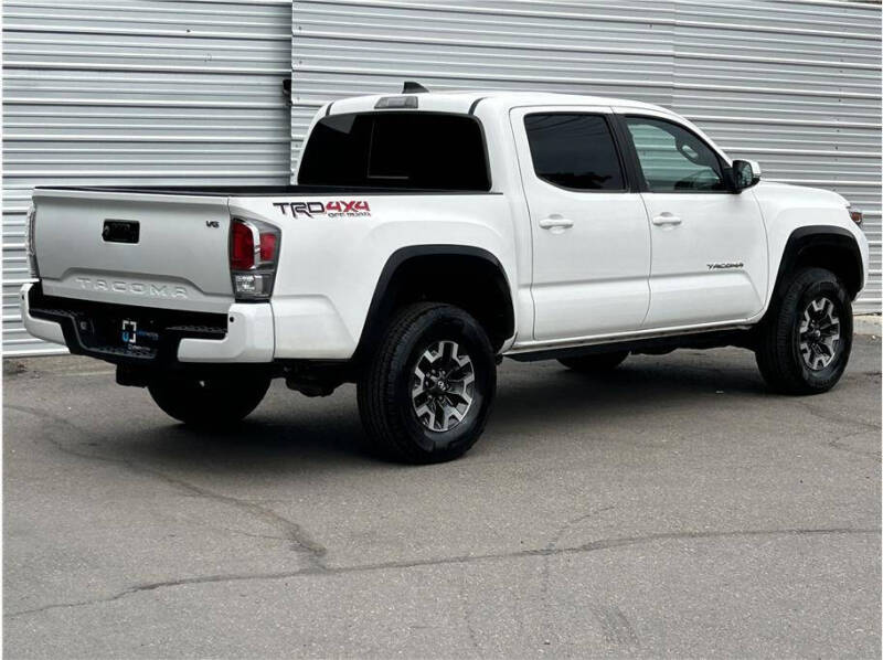 2022 Toyota Tacoma TRD Off-Road