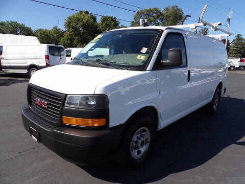 2023 GMC Savana 2500
