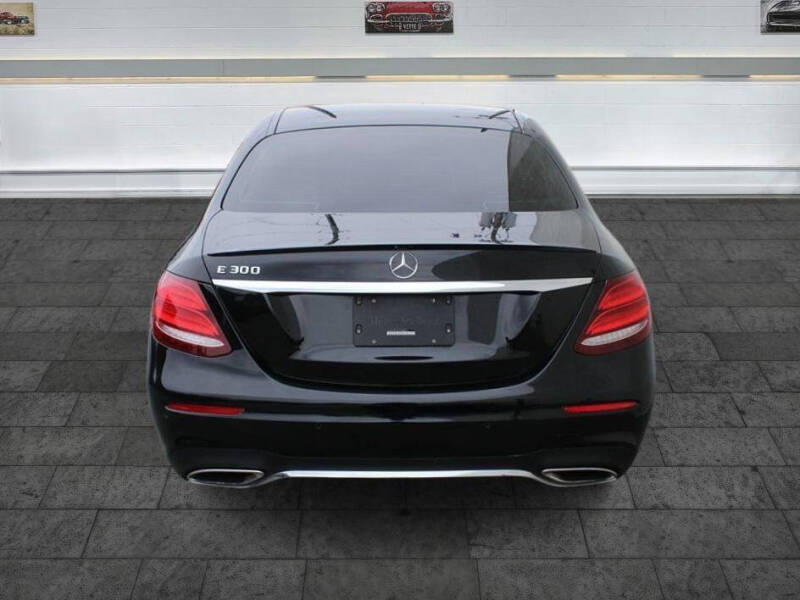 2018 Mercedes-Benz E-Class E 300