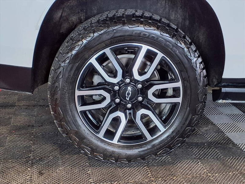 2021 Chevrolet Suburban High Country