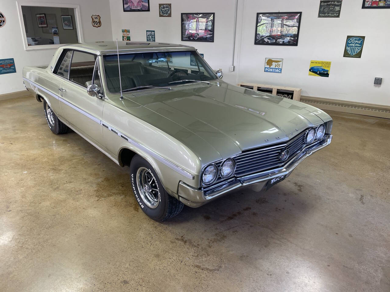 1964 Buick Skylark 2