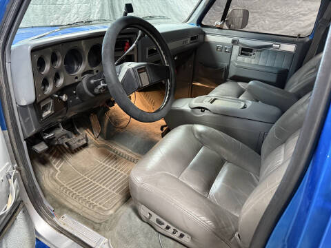 1987 GMC Suburban R1500