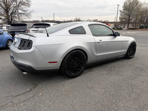 2012 Ford Mustang V6