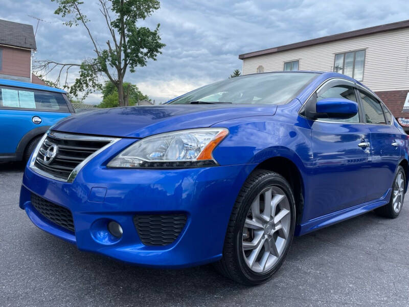 2014 Nissan Sentra SR photo 9