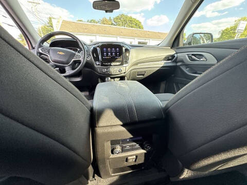 2020 Chevrolet Traverse LT Cloth