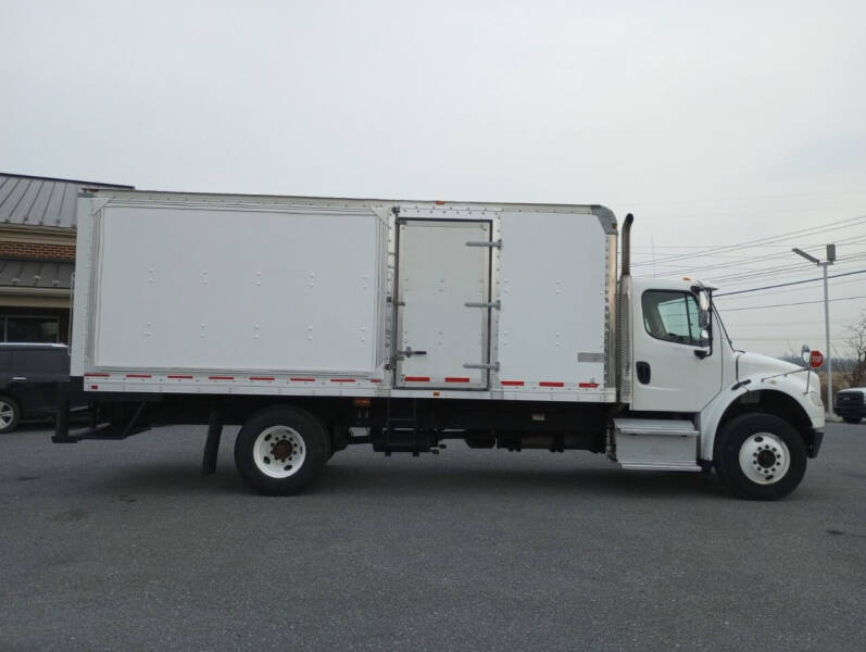 2014 Freightliner M2 106