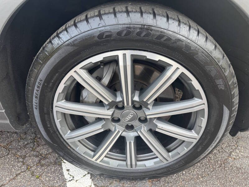 2018 Audi Q7 2.0T quattro Premium Plus