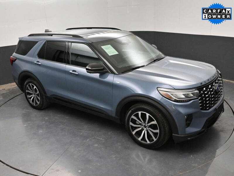 2025 Ford Explorer ST-Line