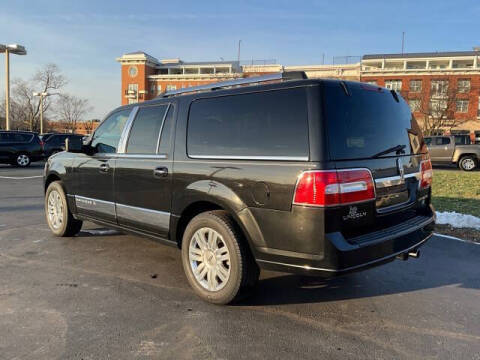 2011 Lincoln Navigator L