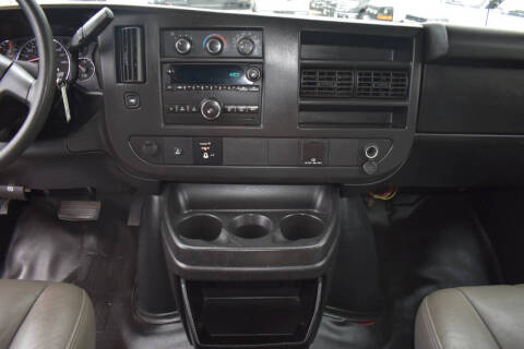 2017 Chevrolet Express 2500