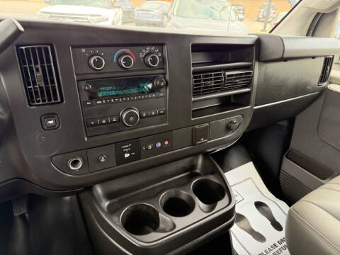 2018 Chevrolet Express 2500
