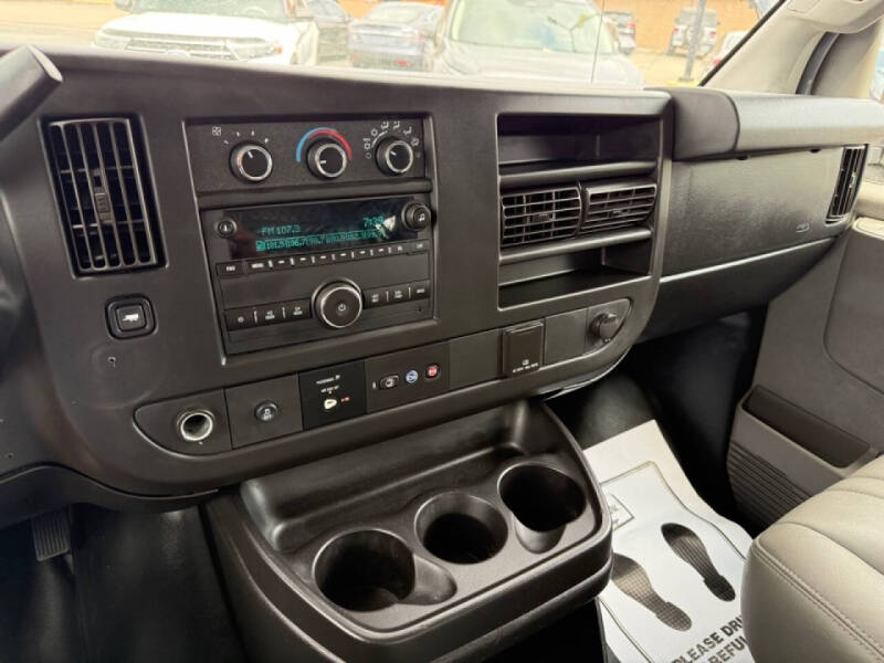 2018 Chevrolet Express 2500