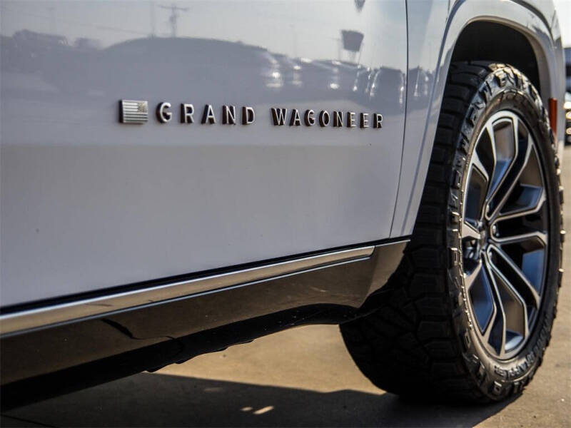 2024 Jeep Grand Wagoneer Series III