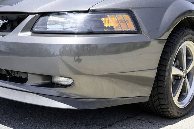 2003 Ford Mustang Mach 1 Premium