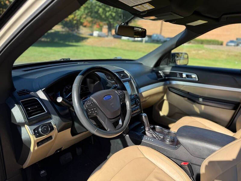 2017 Ford Explorer XLT